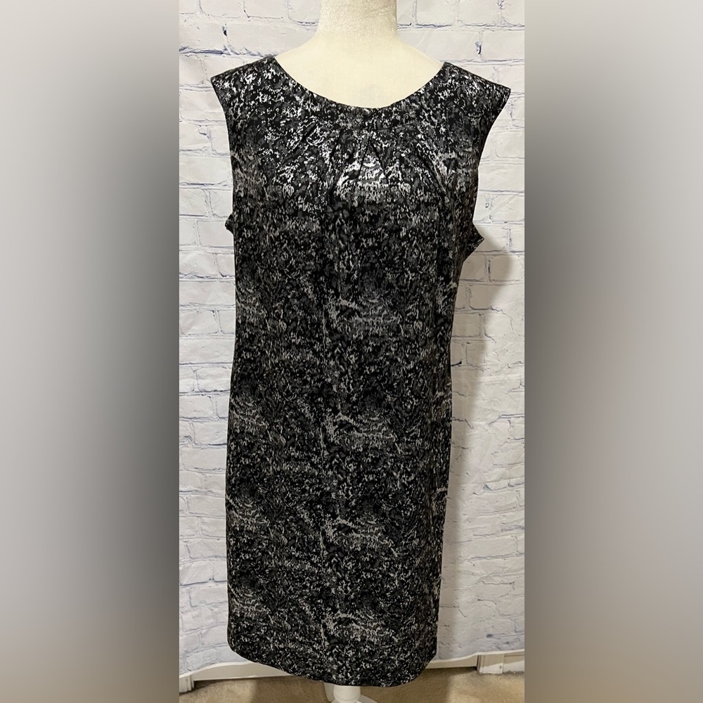 Jonathan Martin Womens zipper back Dress Black & silver size 18
